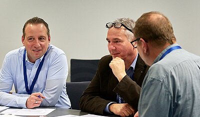 Three-way conversation at OpenLAB